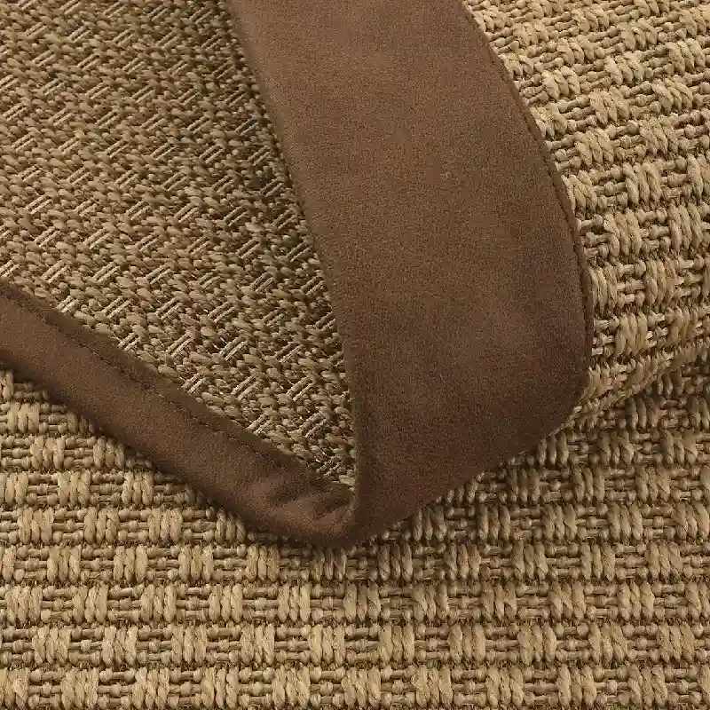 Oval