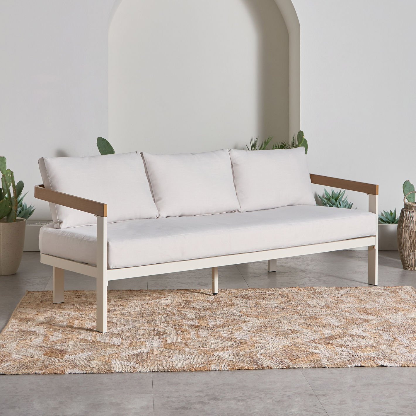 Iceland 5-Seater Outdoor Lounge Set with Table 2 Iceland 5-Seater Outdoor Lounge Set