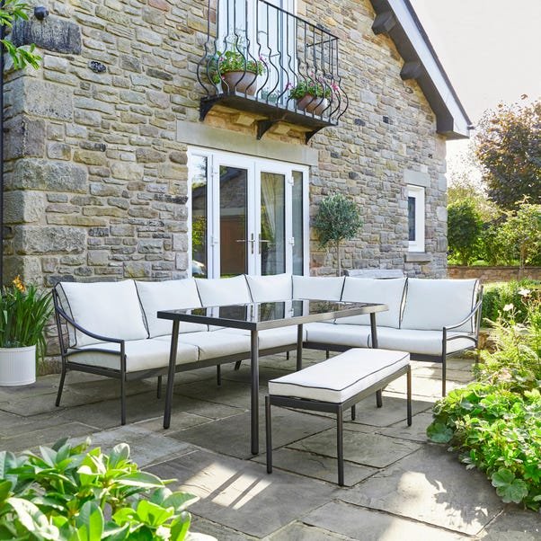 Windsor 8-Seater Large Corner Set 4 Windsor 8 Seater Large Corner Sets